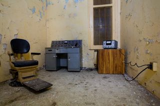 Illustration for article titled The Creepy World of Abandoned Asylums